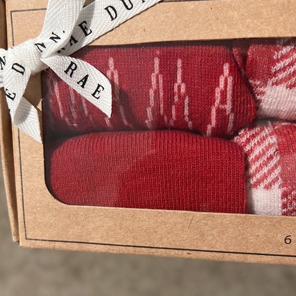 Rae Dunn 6Pk Mommy & Me Socks - Picture 8 of 13